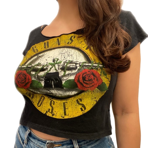 Tops - GUNS N ROSES Crop Top Size Medium